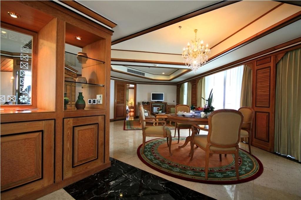 Сьюит (Regency Suite (1 bedroom)), Отель Royal Cliff