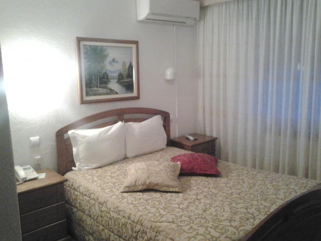 Двухместный (Двухместный номер с 1 кроватью) гостевого дома Residencial Pinto, Гуарда