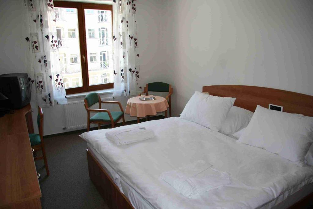 Двухместный (Двухместный номер с 1 кроватью или 2 отдельными кроватями) отеля Lazensky Hotel Park, Подебрады