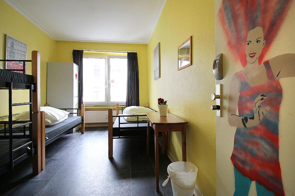 Номер (Кровать в общем номере с 4 кроватями), Backpackers Düsseldorf