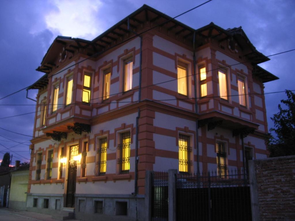 Гостевой дом Chola Guest House, Битола