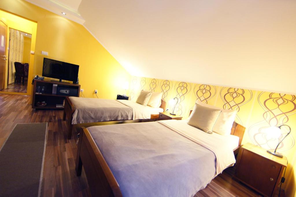 Двухместный (Двухместный номер с 1 кроватью или 2 отдельными кроватями) отеля Rooms Konak Mikan, Белград