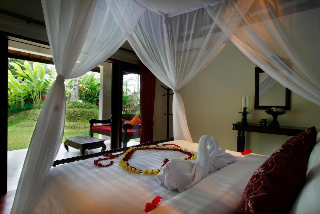 Сьюит (Suite Queen Room with Complimentary Daily Yoga Activity), BeingSattvaa Retreat Villa