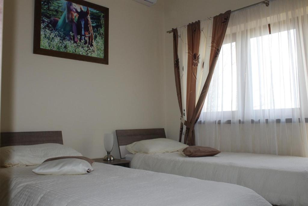 Двухместный (Двухместный номер с 2 отдельными кроватями) отеля Rooms & Apartment Vinia, Бьеловар