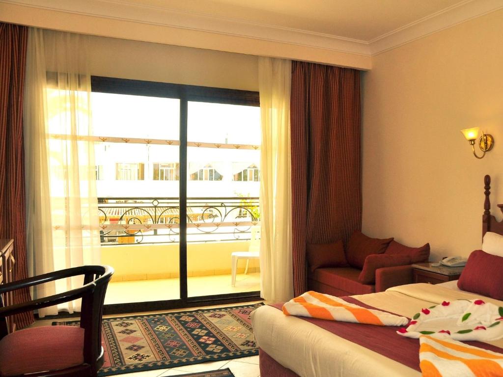 Двухместный (Двухместный номер с 1 кроватью) курортного отеля Aladdin Beach Resort, Хургада