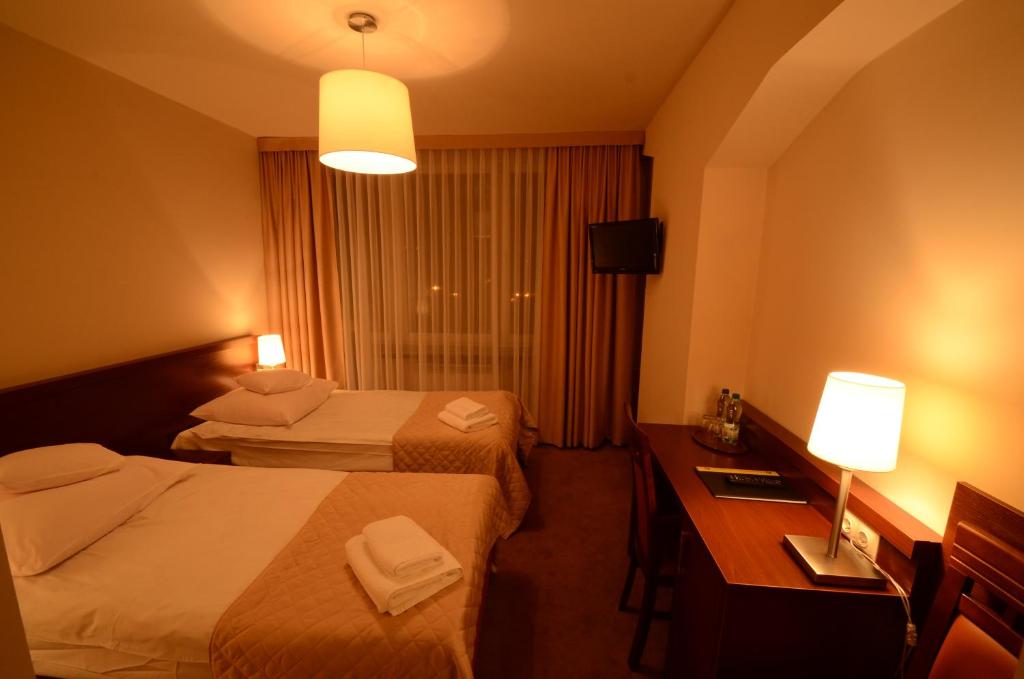 Двухместный (Стандартный двухместный номер с 2 отдельными кроватями) отеля Hotel PZMot, Люблин