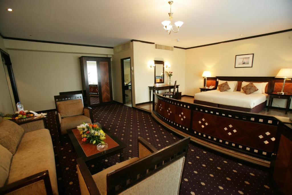 Двухместный (Представительский люкс) отеля Imperial Suites Hotel, Дубай