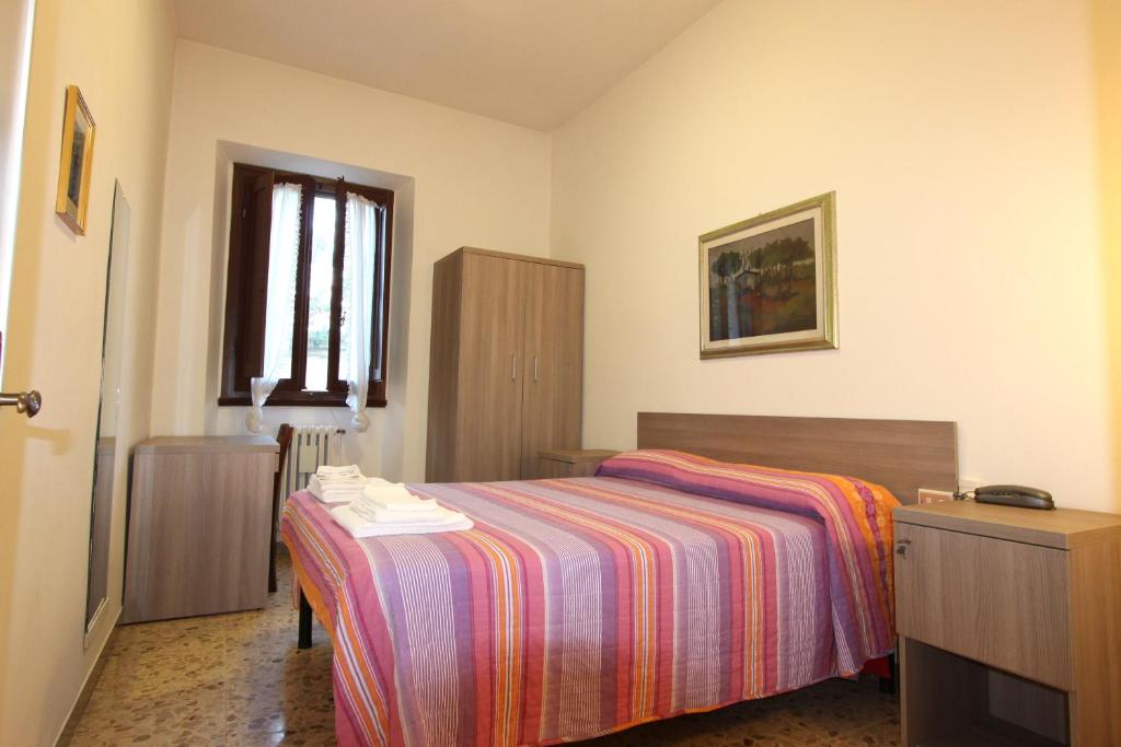 Двухместный (Двухместный номер с 1 кроватью (для 1 взрослого)) отеля Casa per Ferie Regina Santo Rosario, Флоренция