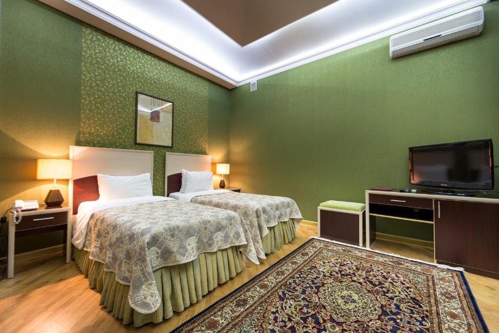 Двухместный (Стандартный двухместный номер с 2 отдельными кроватями) отеля Премьер, Баку