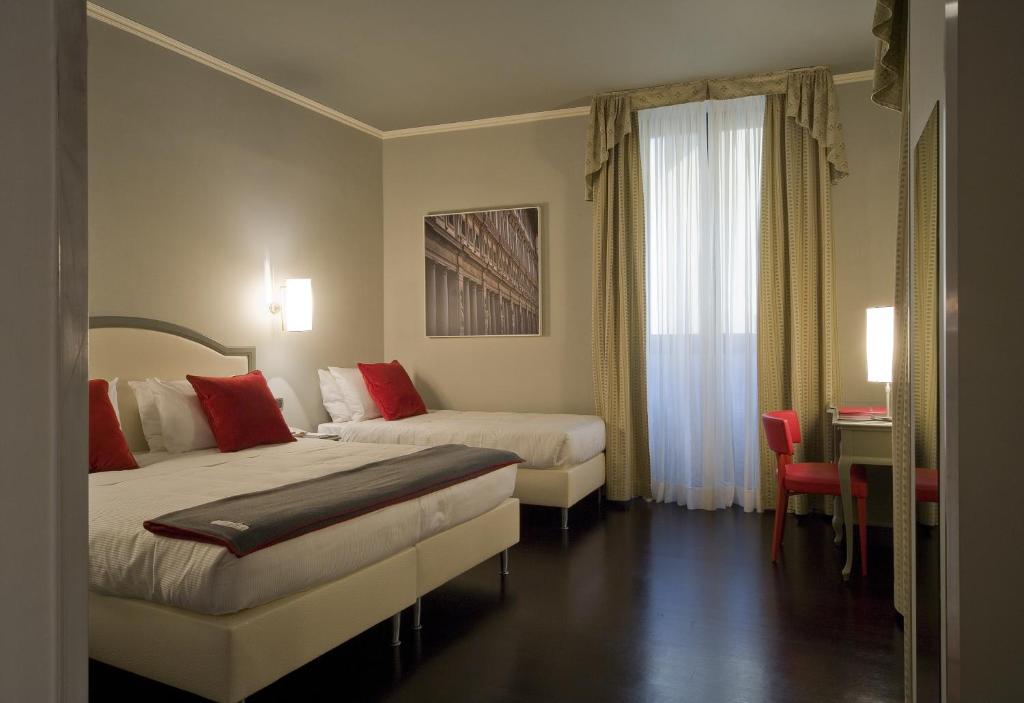 Трехместный (Трехместный номер) отеля Hotel Rosso23, Флоренция