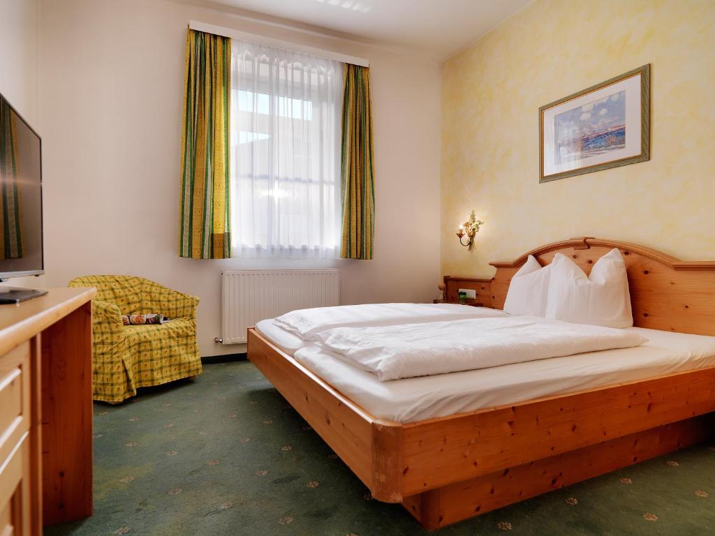 Одноместный (Двухместный номер с 1 кроватью (для 1 взрослого)) отеля Posthotel Strengen am Arlberg, Зее