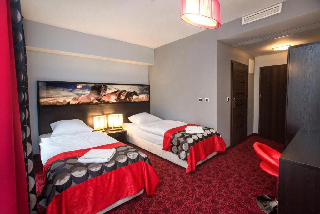 Двухместный (Двухместный номер с 2 отдельными кроватями) отеля Hotel Zimowit, Жешув