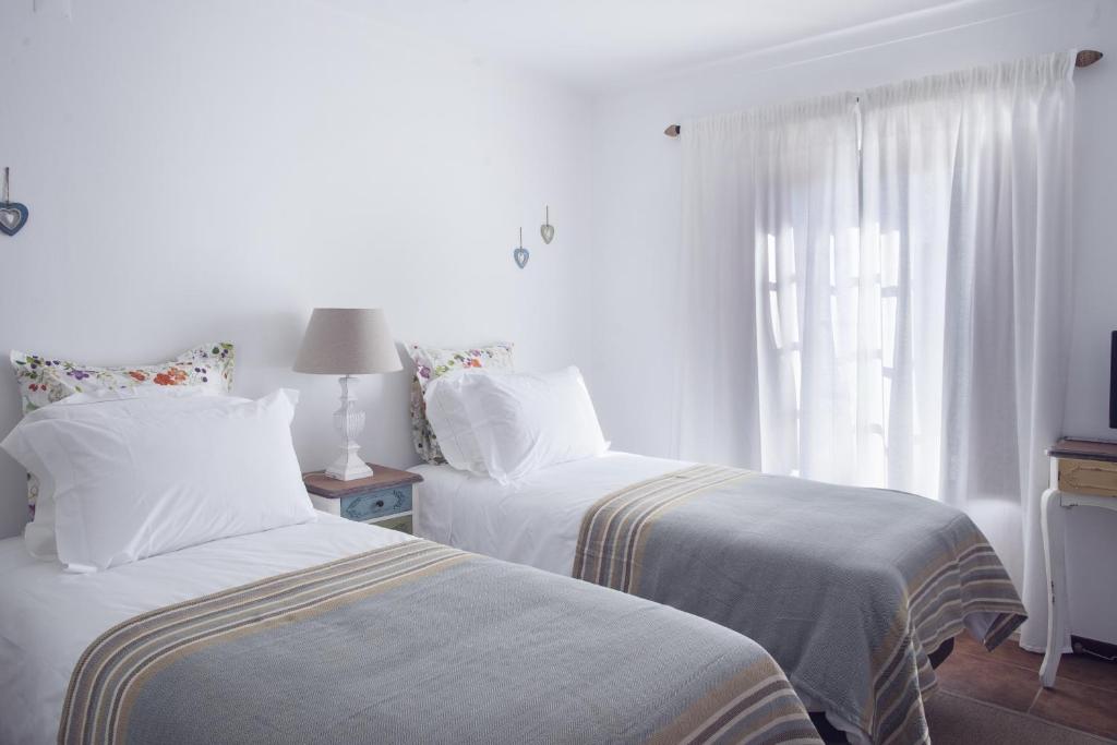 Двухместный (Двухместный номер с 1 кроватью или 2 отдельными кроватями, вид на сад) загородного отеля Refúgio do Monte, Одемира