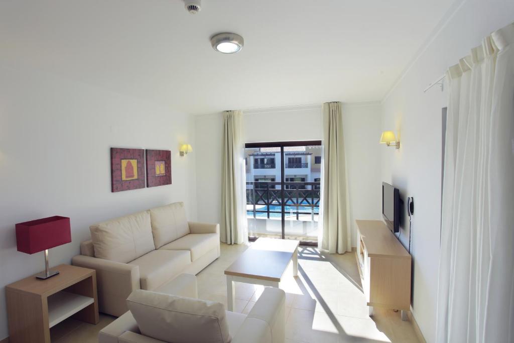 Апартаменты (Семейные апартаменты с 1 спальней (для 4 гостей)) апарт-отеля Sagres Time Apartamentos, Сагреш
