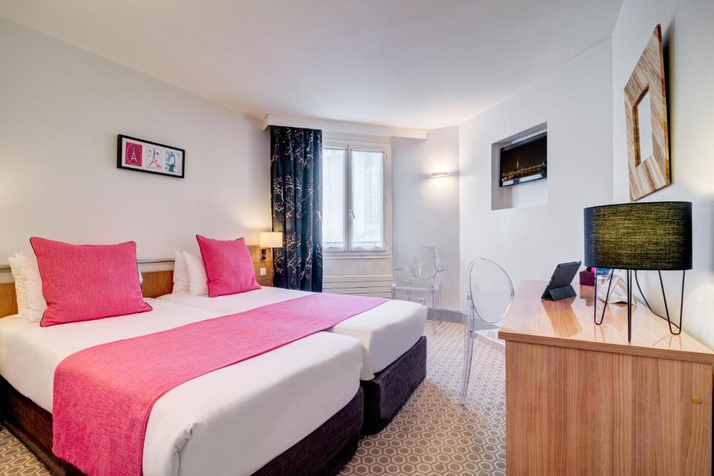 Двухместный (Стандартный двухместный номер с 2 отдельными кроватями) отеля Hotel Caumartin Opéra - Astotel, Париж