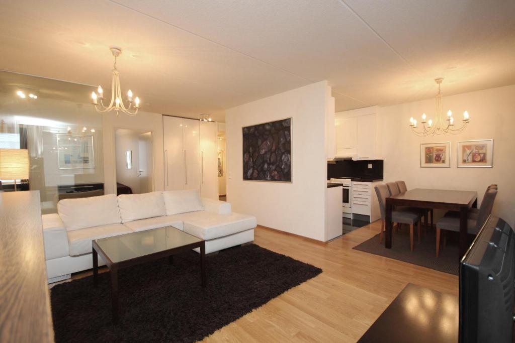 Апартаменты (Апартаменты с 3 спальнями — Ruoholahti) апартамента Gella Serviced Apartments, Хельсинки