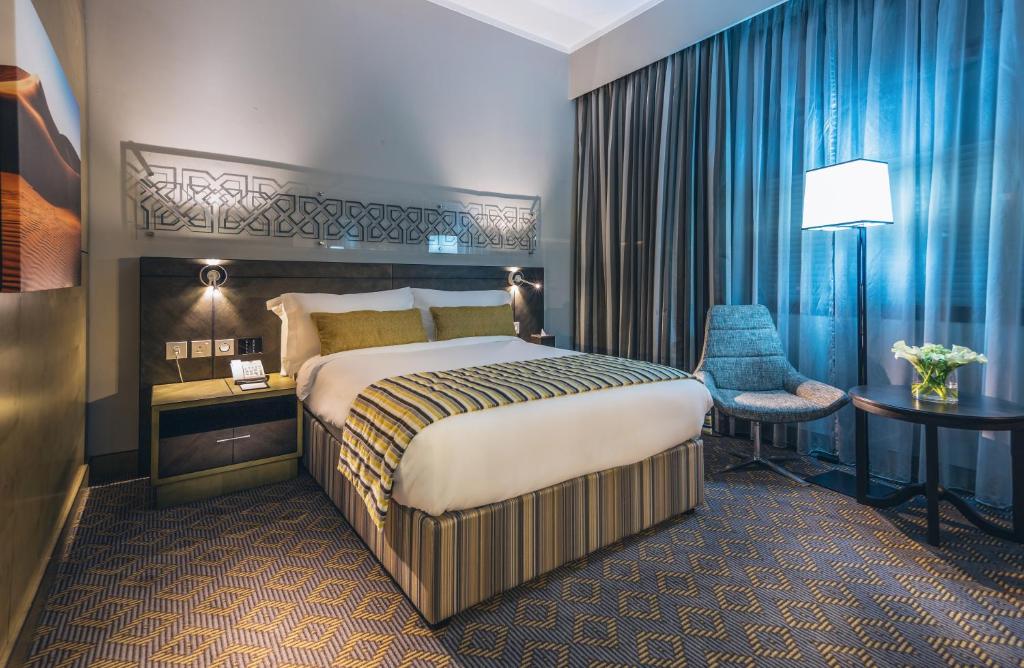 Двухместный (Классический номер с кроватью размера «queen-size» — Не смежный) отеля Ayla Bawadi Hotel, Аль-Айн