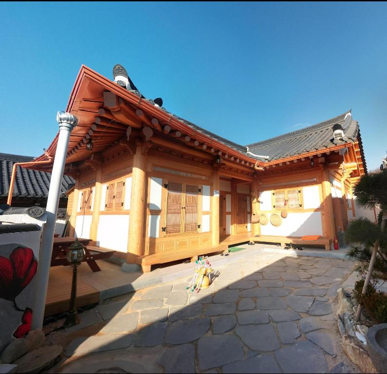 Гостевой дом Hanok Guesthouse Jangsoo, Чонджу