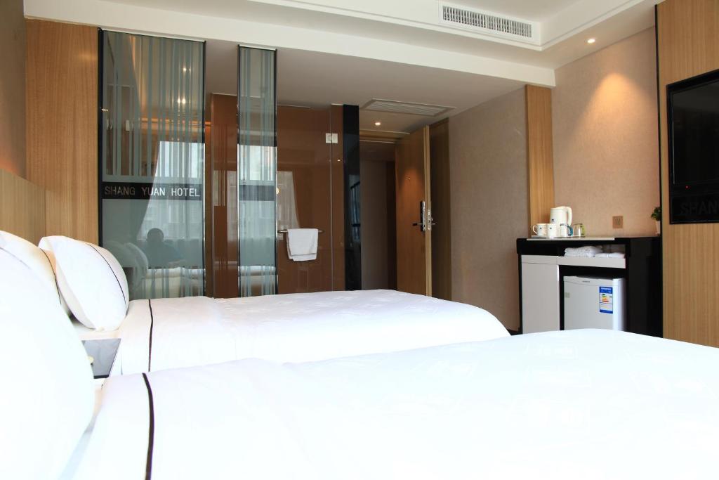 Двухместный (Стандартный двухместный номер с 2 отдельными кроватями) отеля Shang Yuan Hotel, Гуанчжоу