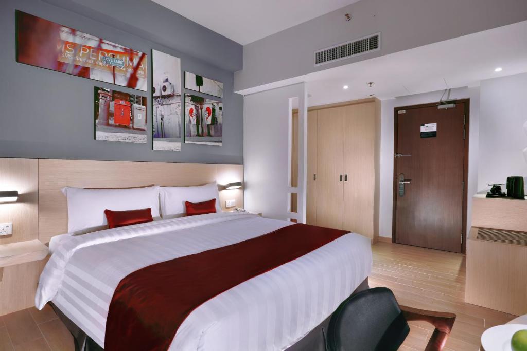 Двухместный (Улучшенный двухместный номер с 1 кроватью) отеля Neo+ Penang, Джорджтаун