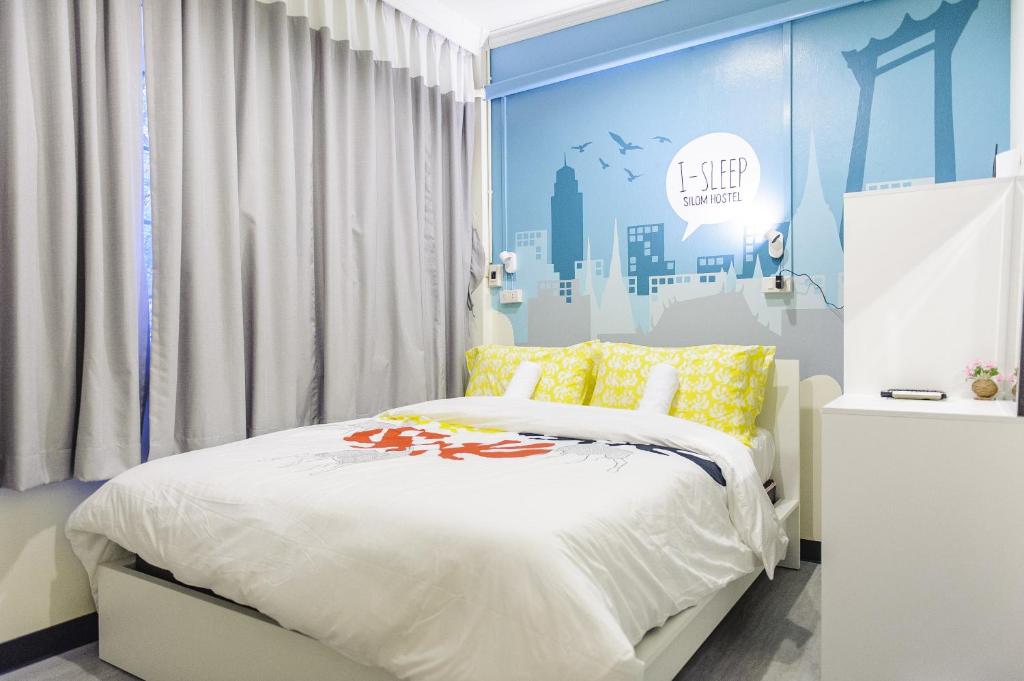 Двухместный (Двухместный номер Делюкс с 1 кроватью) хостела I-Sleep Silom Hostel, Бангкок