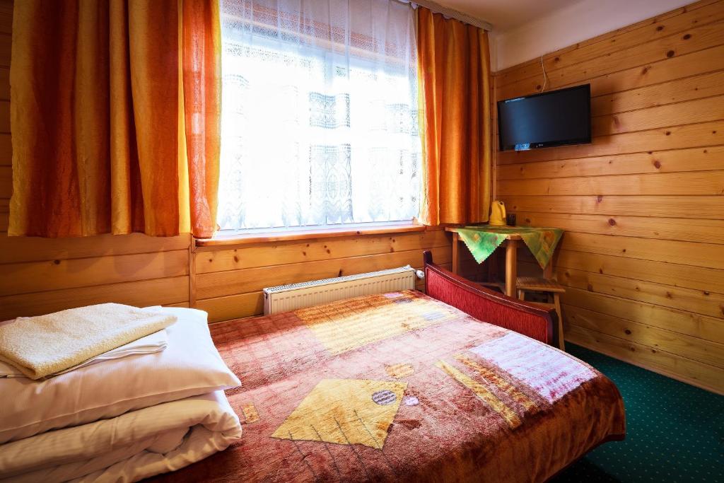 Двухместный (Двухместный номер с 1 кроватью и видом на горы) курортного отеля OSW Moszczeniczanka, Закопане