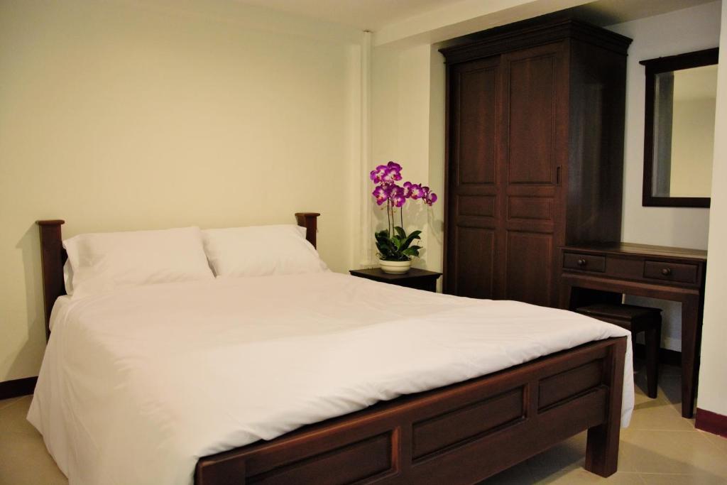 Двухместный (Стандартный двухместный номер с 1 кроватью) гостевого дома Seedling House, Паттайя