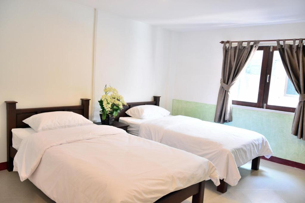 Двухместный (Стандартный двухместный номер с 2 отдельными кроватями) гостевого дома Seedling House, Паттайя