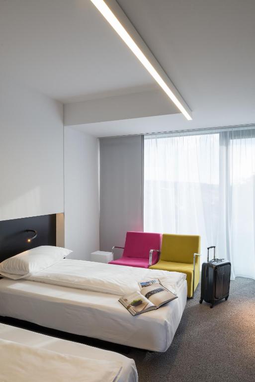 Двухместный (Двухместный номер с 2 отдельными кроватями) отеля Hotel Privo, Тыргу-Муреш