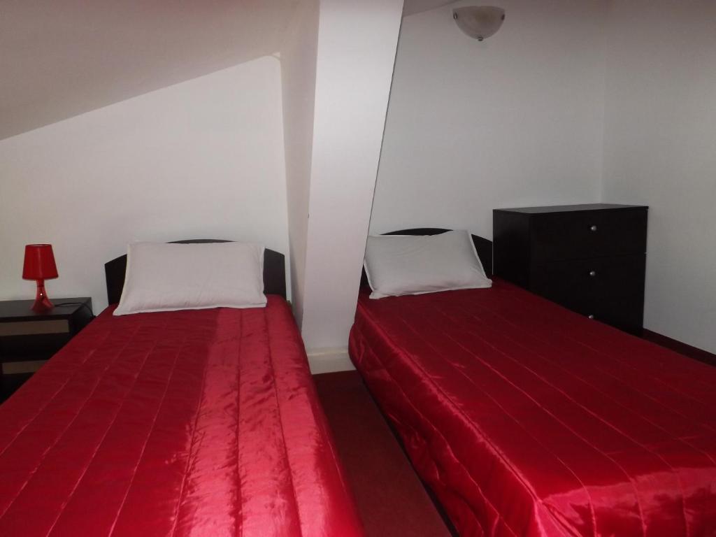 Двухместный (Двухместный номер с 1 кроватью) хостела Hostel Rayska Yabalka, Варна (Северо-Восточная Болгария)