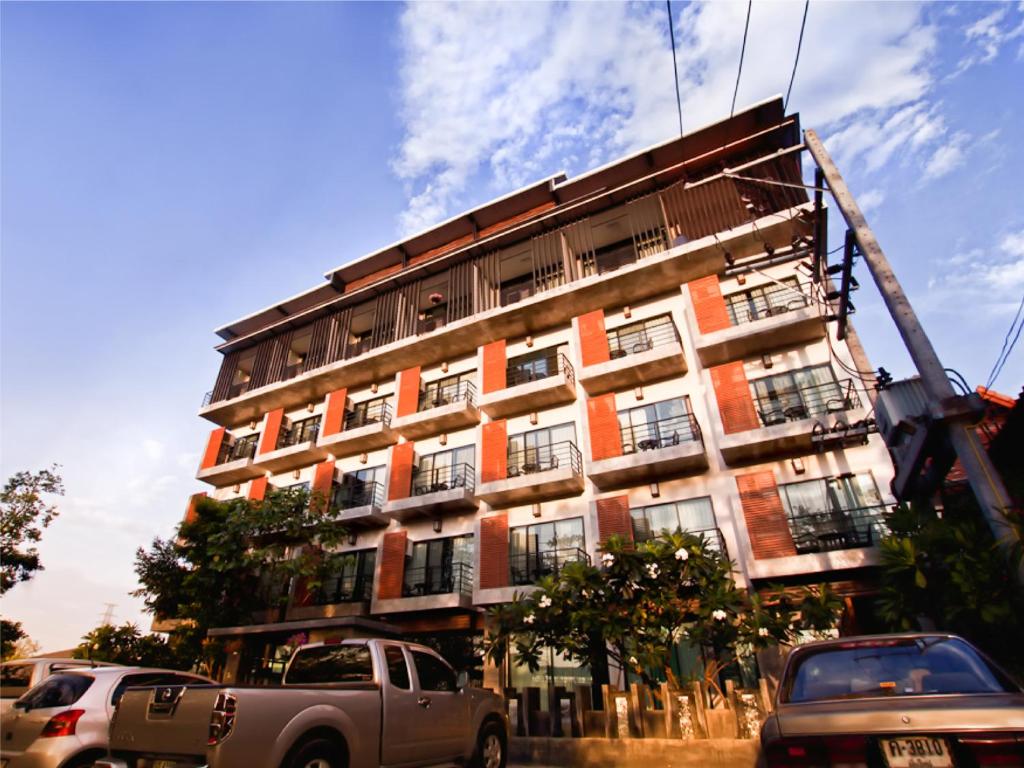 Отель B2 Khamtieng, Чиангмай
