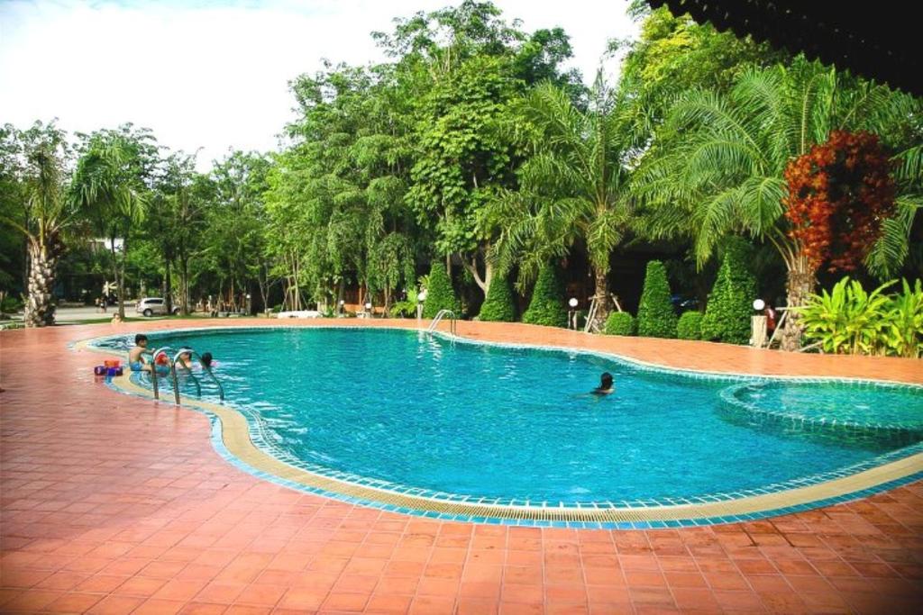Вилла (Вилла) курортного отеля Pechpailin Resort, Канчанабури