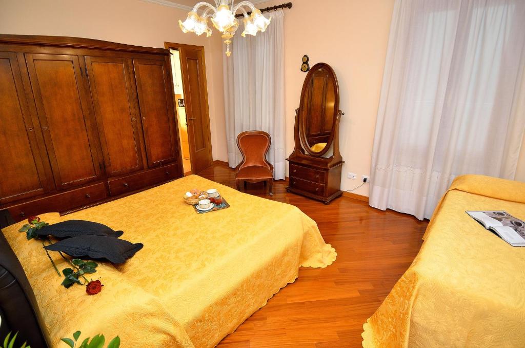 Апартаменты (Апартаменты с 1 спальней - Salizzada San Lio) апартамента Charming Venice Apartments, Венеция