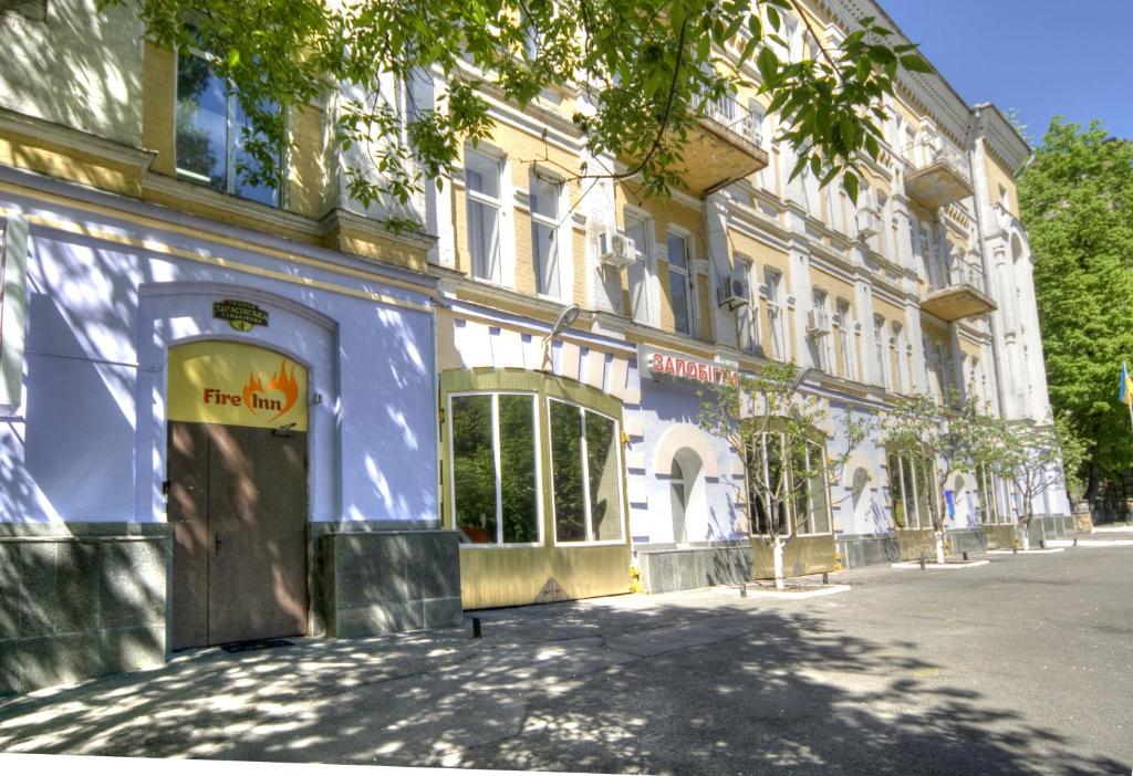 Отель Fire Inn, Киев