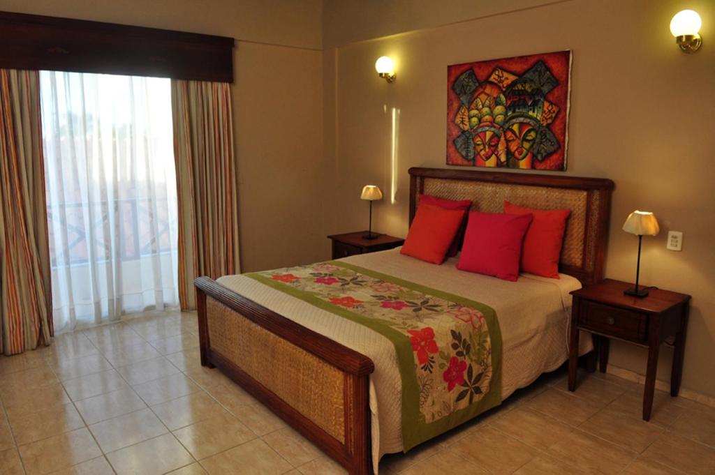 Двухместный (Номер с кроватью «queen-size» - Бесплатный Wi-Fi) отеля Hotel & Casino Flamboyan, Пунта-Кана