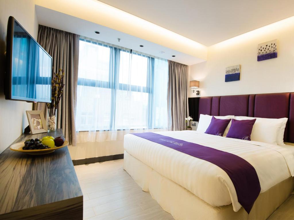 Двухместный (Двухместный номер «Премиум» с 1 кроватью) отеля The Bauhinia Hotel - Tsim Sha Tsui, Гонконг (город)