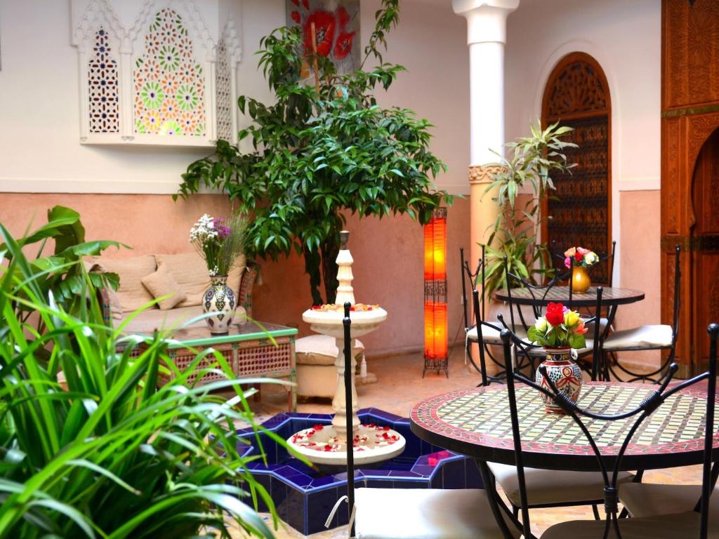 Четырехместный (Улучшенный четырехместный номер), Riad La Calèche