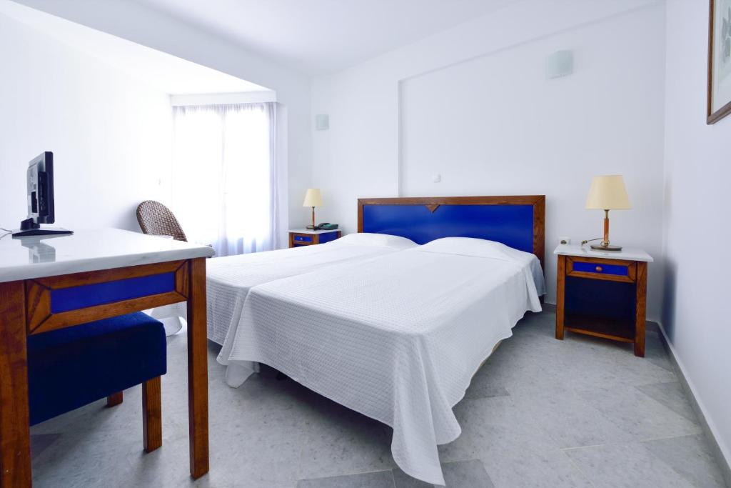 Двухместный (Улучшенный двухместный номер с 2 отдельными кроватями) отеля Kalidon Hotel, Коккари