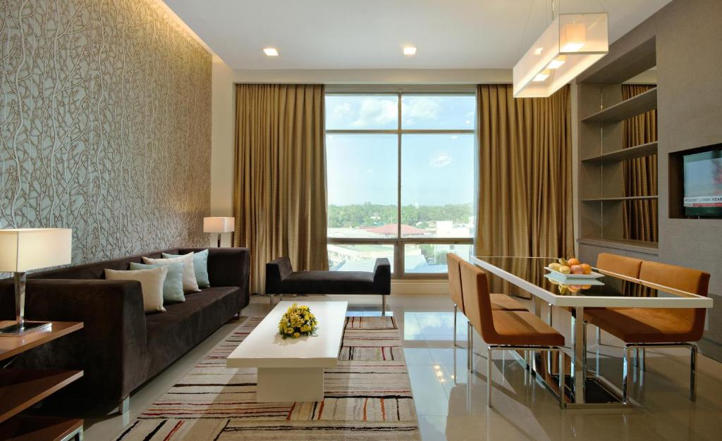 Сьюит (Президентский люкс) отеля MetroCentre Hotel, Панглао
