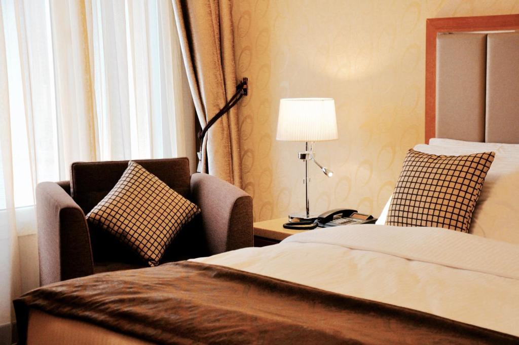 Сьюит (Представительский люкс) отеля Asherij Hotel, Доха