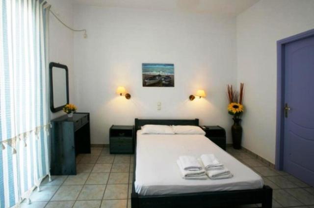 Апарт-отель Soula Rooms Tinos, Тинос