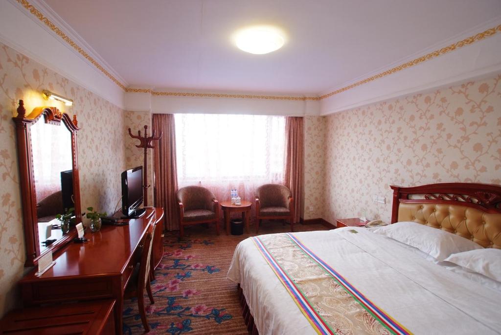 Семейный (Семейный номер Делюкс) отеля Yanbian Baishan Hotel, Яньцзи