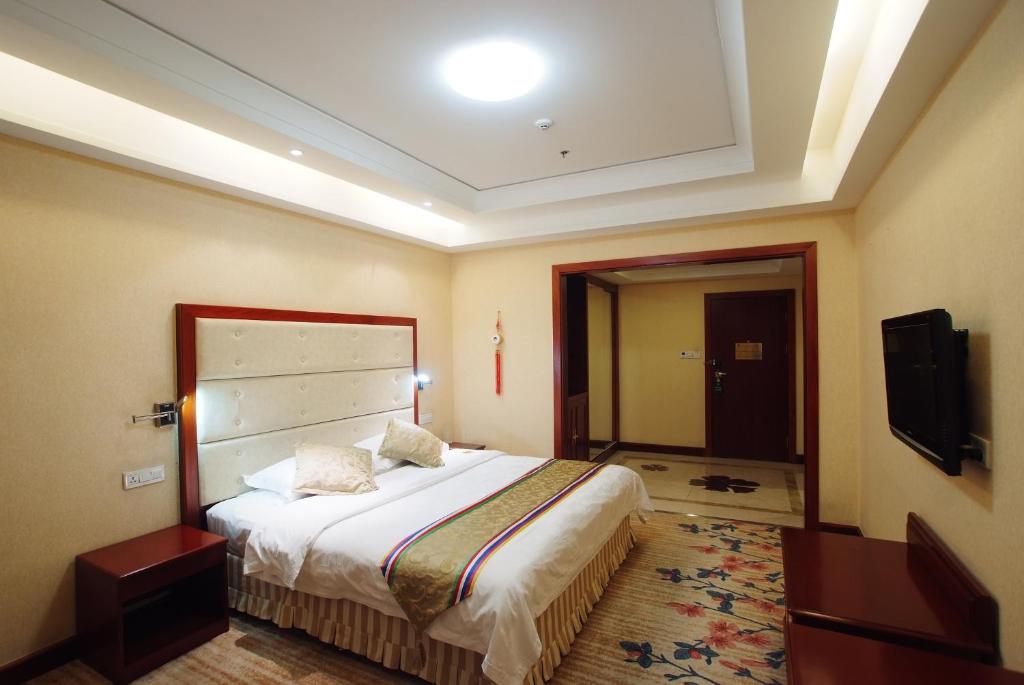 Двухместный (Представительский двухместный номер с 1 кроватью) отеля Yanbian Baishan Hotel, Яньцзи