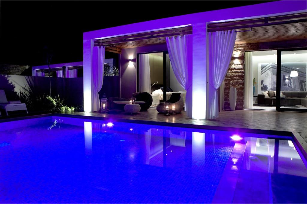 Сьюит (Гранд-люкс с отдельным бассейном) отеля Pelagos Suites Hotel & Spa, Кос