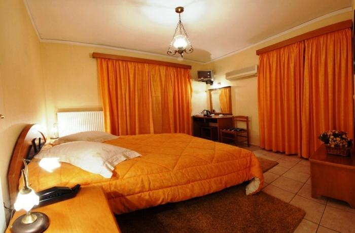 Двухместный (Двухместный номер с 1 кроватью или 2 отдельными кроватями) отеля Hotel Marily, Пиргос, Пелопонесс, Западная Греция и Ионния