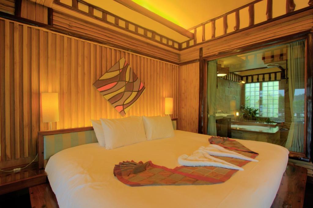 Двухместный (Двухместный номер Делюкс с 1 кроватью) курортного отеля Parama Koh Chang, Ко Чанг