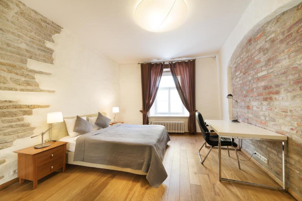 Апартаменты (Апартаменты с 2 спальнями и сауной: ул. Toom-Rüütli, 12), Tallinn City Apartments Old Town Toompea