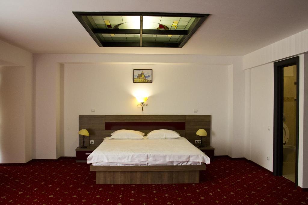 Двухместный (Двухместный номер с 1 кроватью) отеля Hotel City Ploiesti, Плоешти