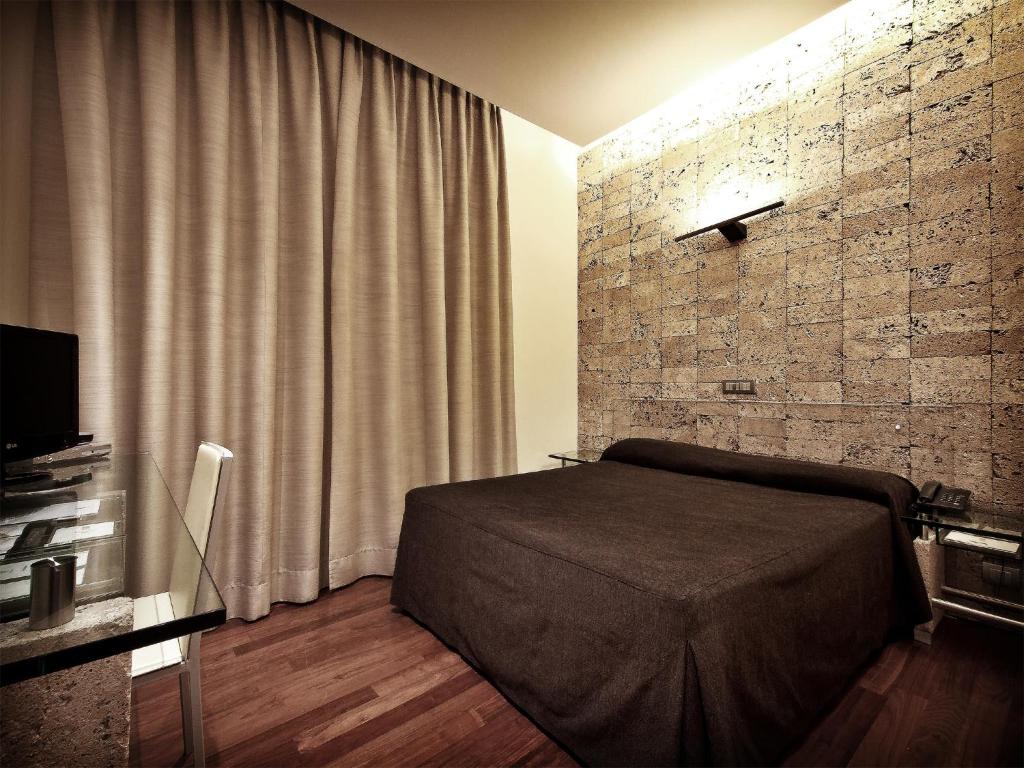 Двухместный (Классический двухместный номер с 1 кроватью или 2 отдельными кроватями) отеля All Time Relais & Sport Hotel, Рим