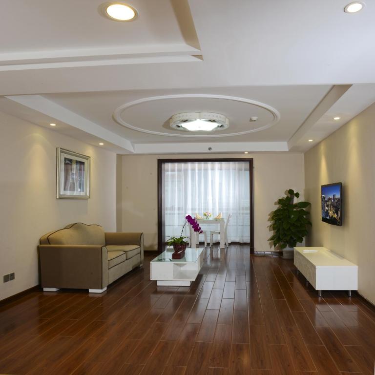 Апартаменты (Улучшенные апартаменты с 2 спальнями) отеля Beijing Baifuyi Hotel, Пекин